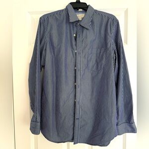 Banana Republic San Francisco New York Mens Shirt White/ Blue